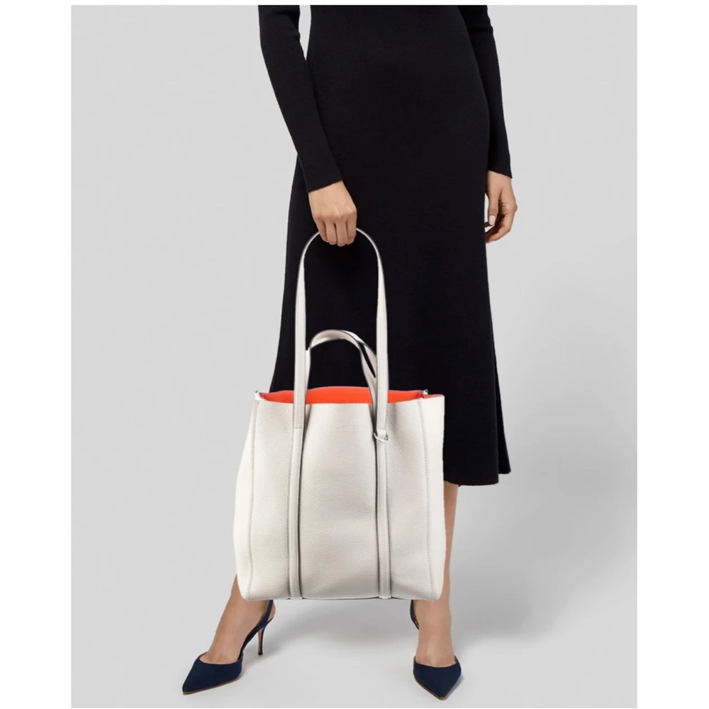 Marc Jacob Tag Tote Purse